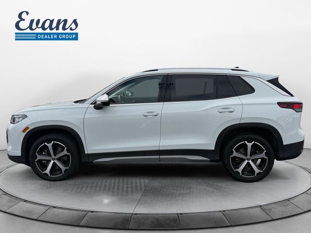 2025 Volkswagen Tiguan 2.0T SE