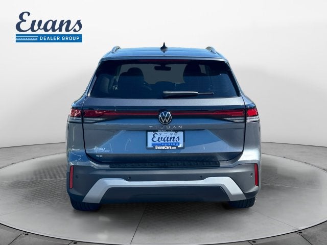 2026 Volkswagen Tiguan 2.0T SE