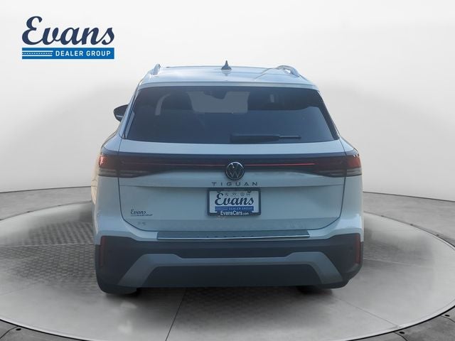 2026 Volkswagen Tiguan 2.0T SE