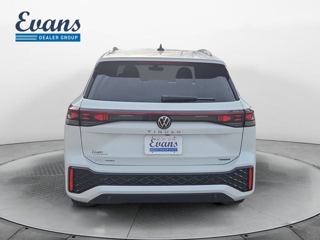 2026 Volkswagen Tiguan 2.0T SEL R-Line
