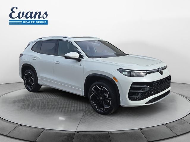 2026 Volkswagen Tiguan 2.0T SEL R-Line