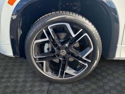 2026 Volkswagen Tiguan 2.0T SEL R-Line Turbo
