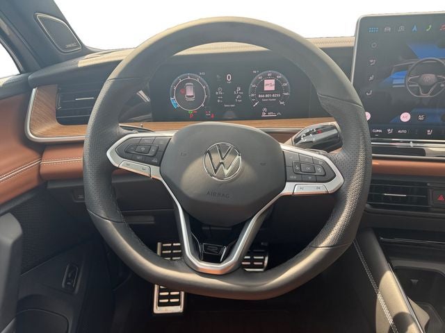 2026 Volkswagen Tiguan 2.0T SEL R-Line
