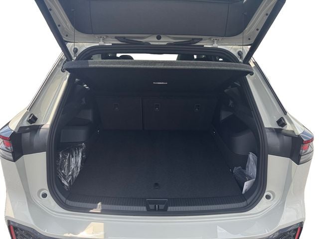 2026 Volkswagen Tiguan 2.0T SEL R-Line