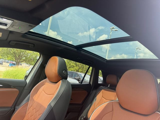 2026 Volkswagen Tiguan 2.0T SEL R-Line