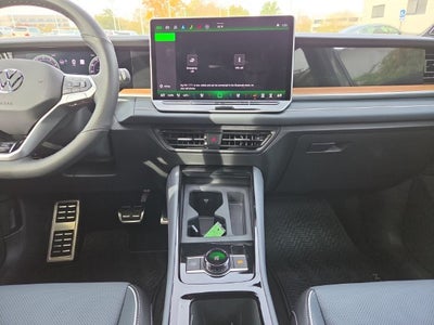 2026 Volkswagen Tiguan SEL R-Line Turbo