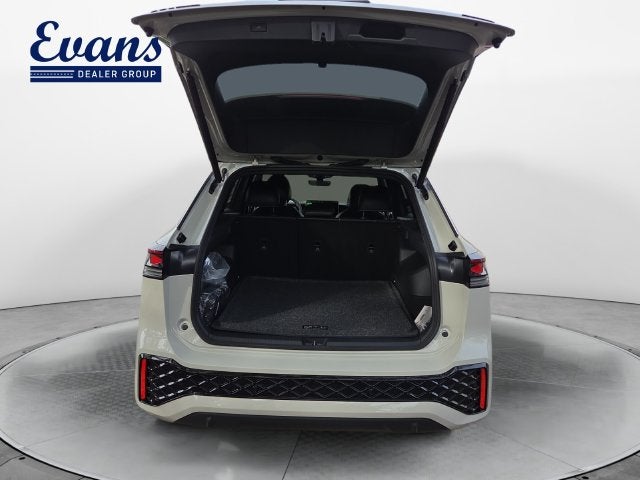 2026 Volkswagen Tiguan SEL R-Line Turbo