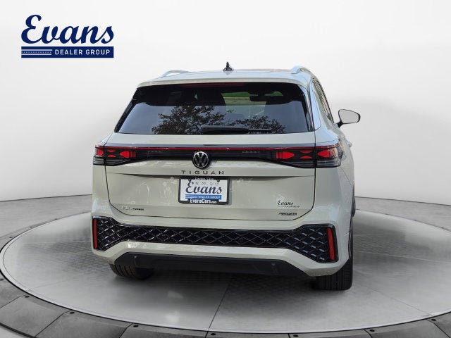 2026 Volkswagen Tiguan SEL R-Line Turbo