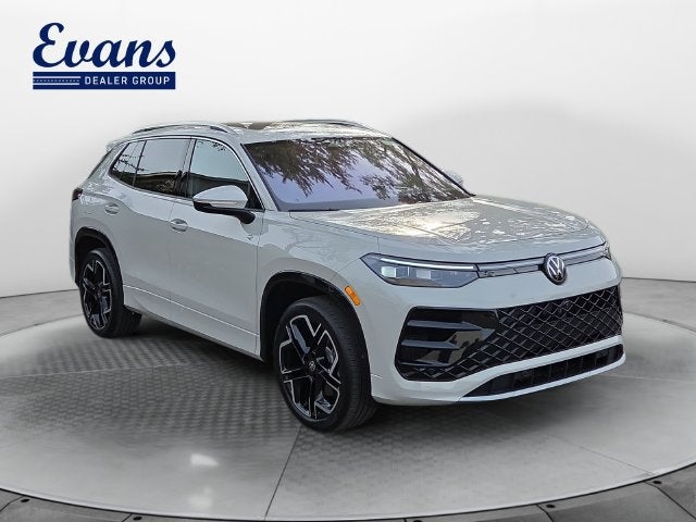 2026 Volkswagen Tiguan SEL R-Line Turbo