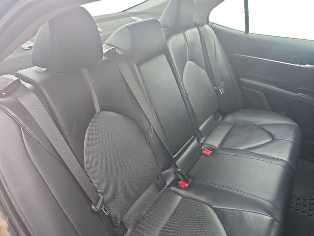 2021 Toyota Camry Hybrid XLE