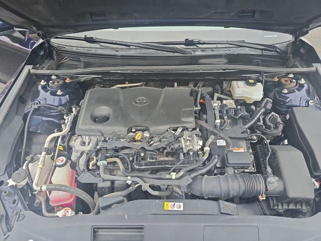 2021 Toyota Camry Hybrid XLE