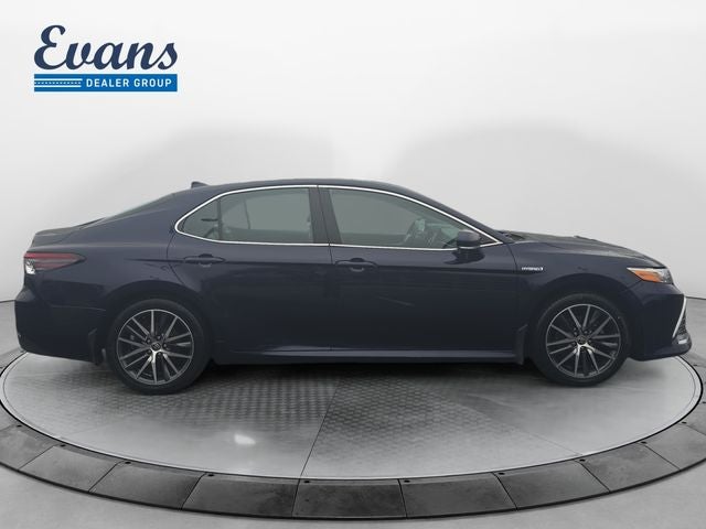2021 Toyota Camry Hybrid XLE