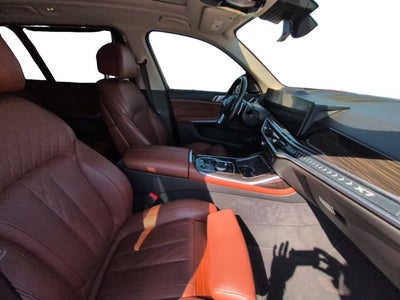 2023 BMW X7 xDrive40i