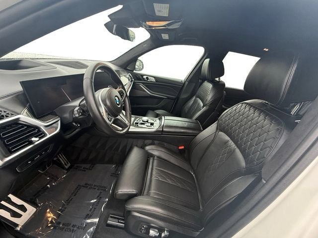 2026 BMW X7 M60i
