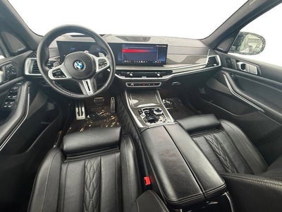 2026 BMW X7 M60i