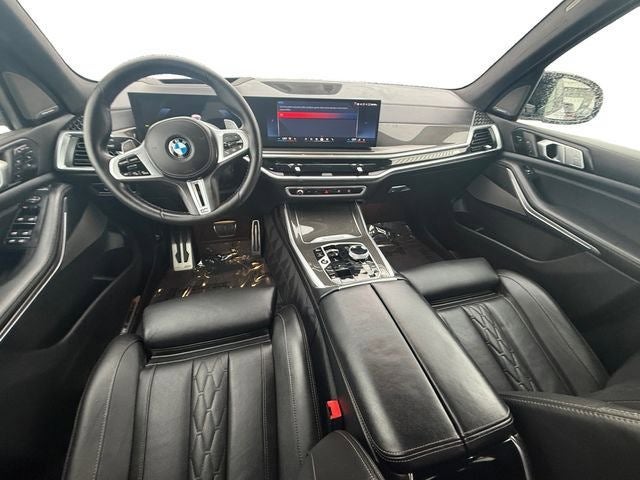 2026 BMW X7 M60i