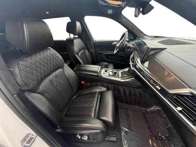 2026 BMW X7 M60i