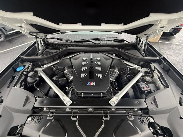 2026 BMW X7 M60i