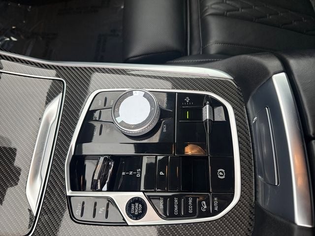 2026 BMW X7 M60i
