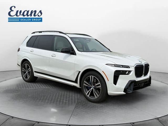 2025 BMW X7 M60i