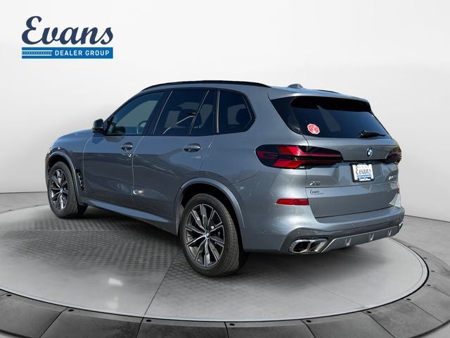 2026 BMW X5 M60i
