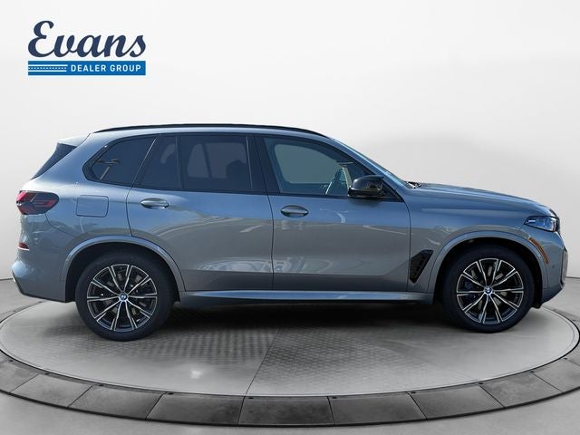 2026 BMW X5 M60i