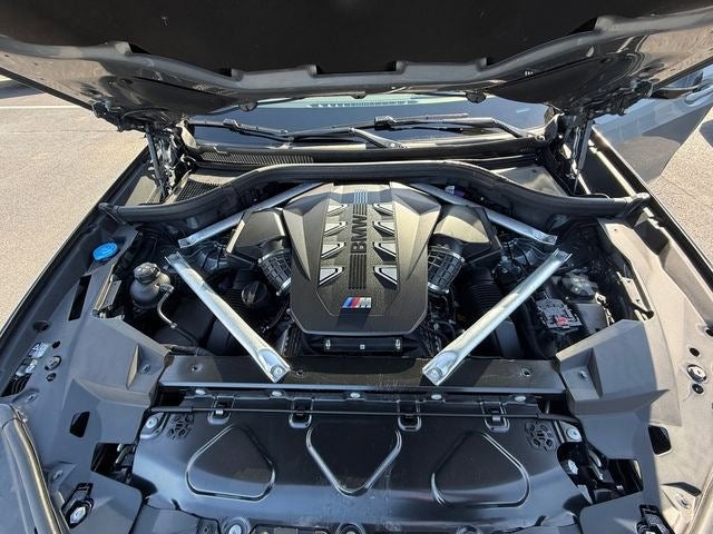 2026 BMW X5 M60i