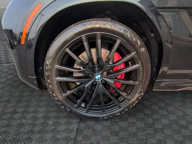 2024 BMW X6 M60i