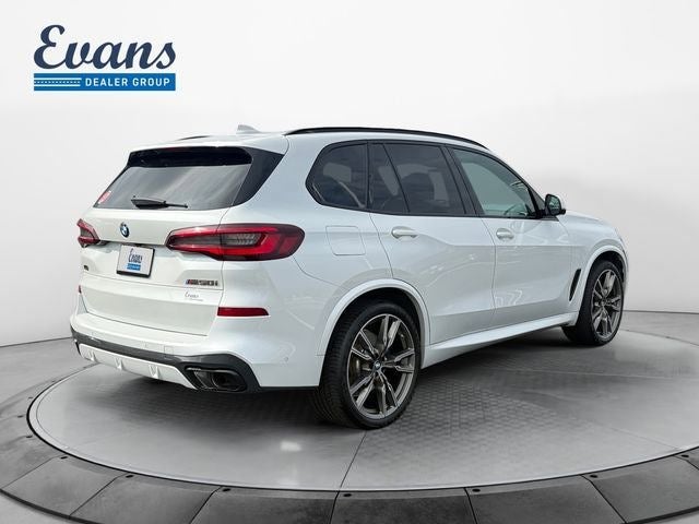 2023 BMW X5 M50i