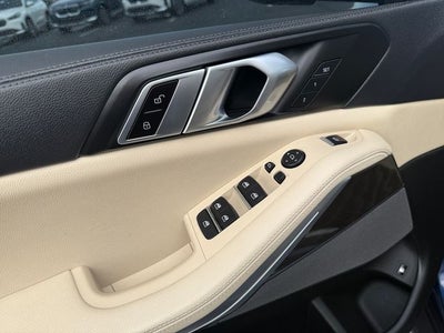 2022 BMW X5 xDrive45e