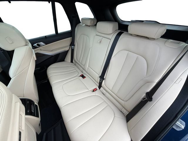 2022 BMW X5 xDrive45e