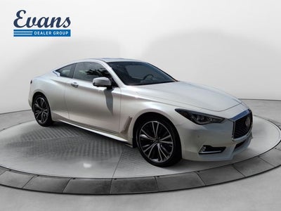 2022 INFINITI Q60 LUXE