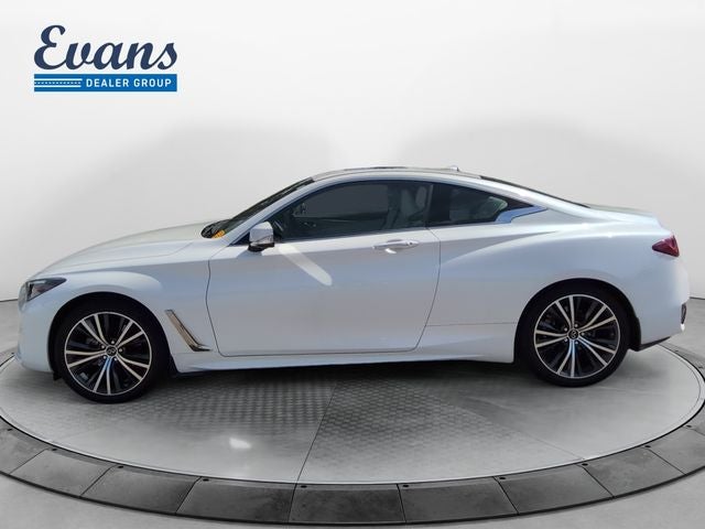 2022 INFINITI Q60 LUXE