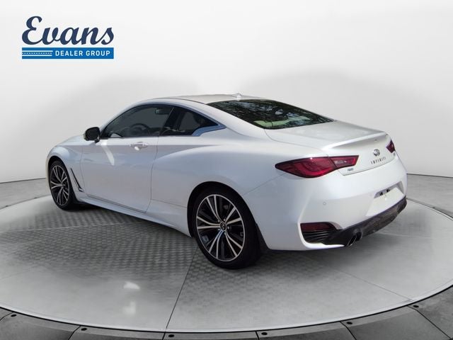 2022 INFINITI Q60 LUXE