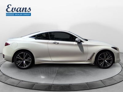 2022 INFINITI Q60 LUXE