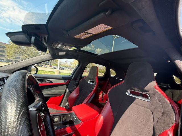 2022 Jaguar F-PACE SVR