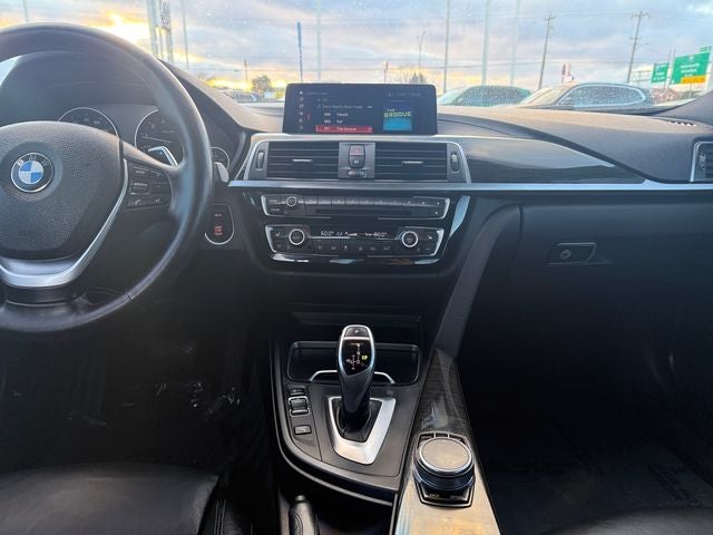 2018 BMW 3 Series 330i xDrive