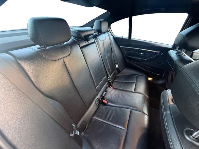 2018 BMW 3 Series 330i xDrive