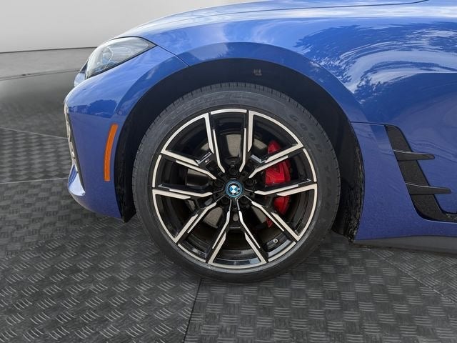 2023 BMW i4 M50