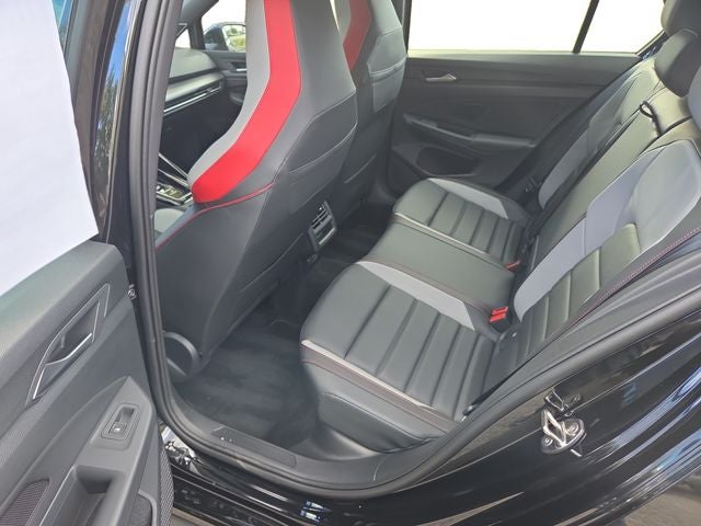 2025 Volkswagen Golf GTI 2.0T SE