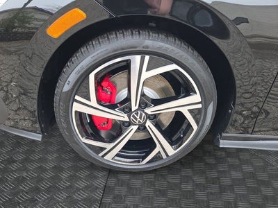 2026 Volkswagen Golf GTI 2.0T SE