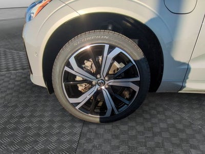 2024 Volvo XC60 Recharge Plug-In Hybrid Ultimate