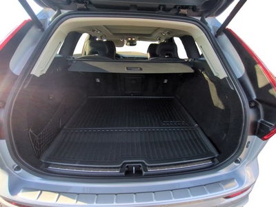 2024 Volvo XC60 Recharge Plug-In Hybrid Ultimate