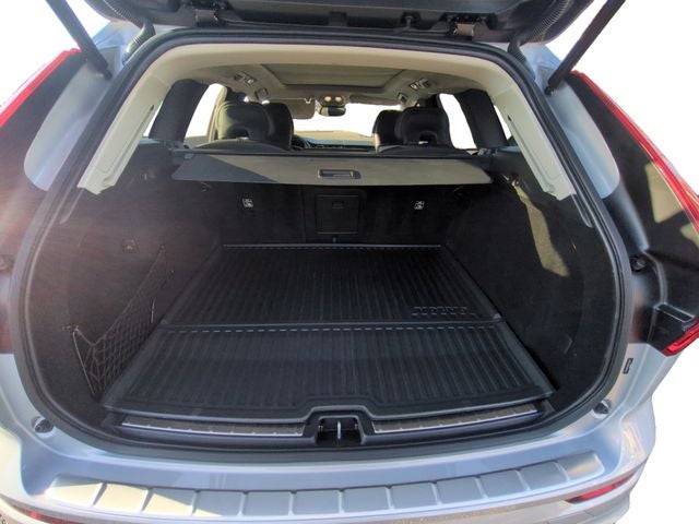 2024 Volvo XC60 Recharge Plug-In Hybrid Ultimate