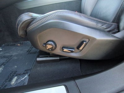 2024 Volvo XC60 Recharge Plug-In Hybrid Ultimate