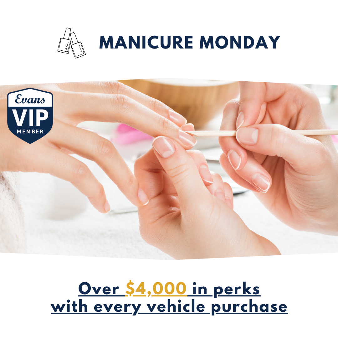 Manicure Monday